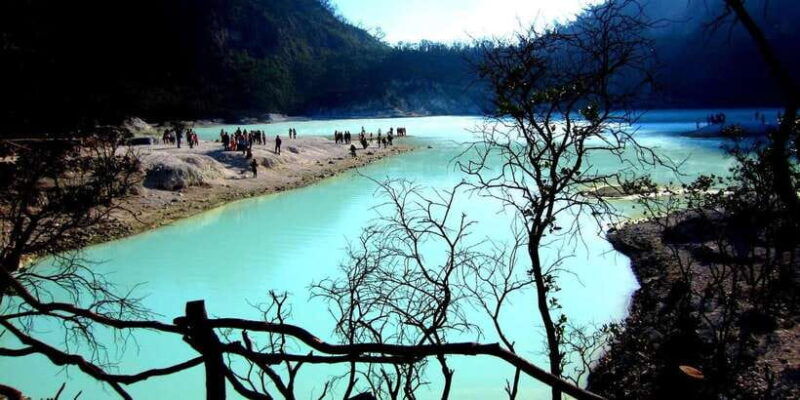 bandung-make-customized-tour-with-car-charter-and-driver