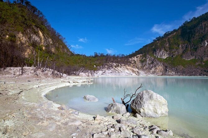 Bandung Tour Volcano, Hotsprings, Mud, Tea, Lunch all Included - Exploring Bandung’s Volcanic Beauty: A Complete Review of the All-Inclusive Tour