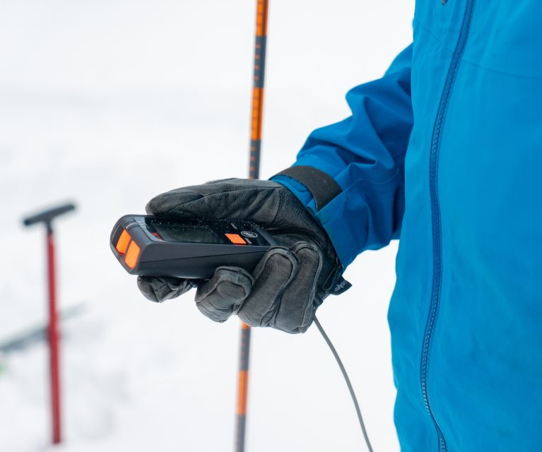 banff-ast-1-avalanche-skills-training-level-1