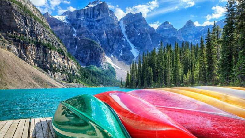 banff-canmore-moraine-lake-lake-louise-hike-canoe-sightsee