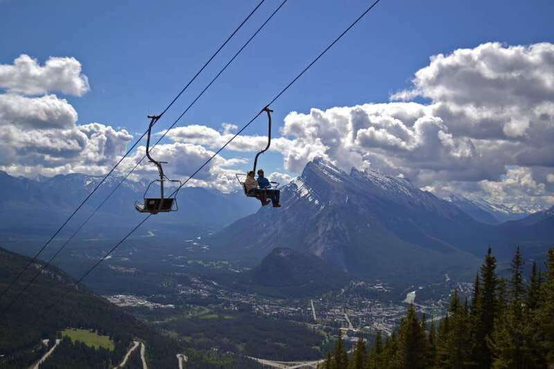 banff-sightseeing-chairlift-ride-high-above-banff