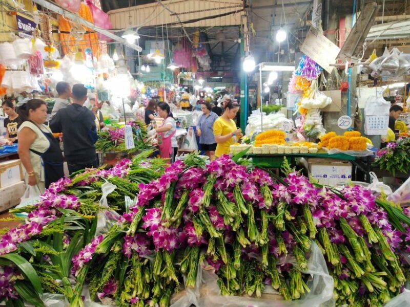 bangkok-full-day-hop-on-hop-off-walking-tour-mini-group