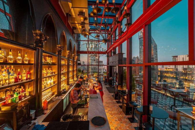 bangkok-mojjo-rooftop-lounge-bar-food-beverage-package