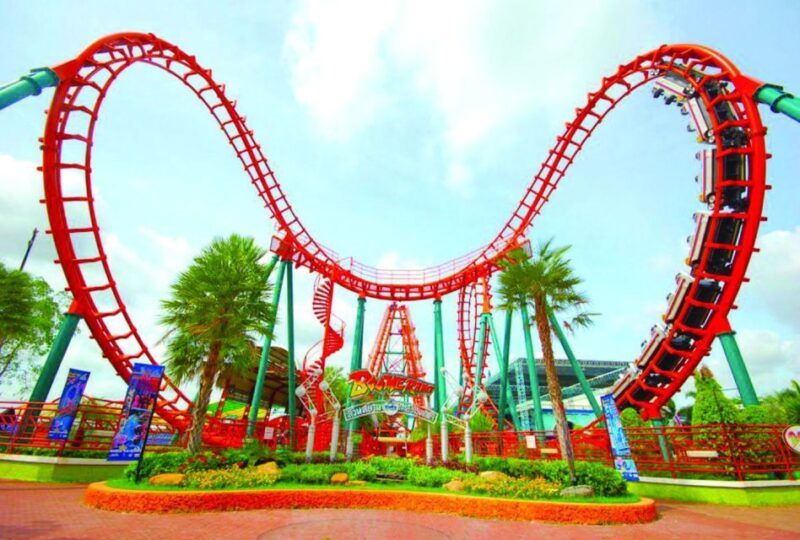 bangkok-siam-amazing-park-entry-ticket-with-buffet-lunch