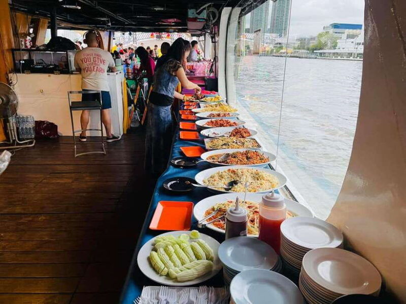 bangkok-yodsiam-sightseeing-cruise-snacks-unlimited-beer