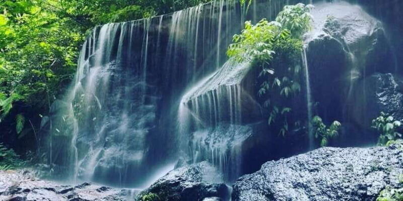 bangli-hidden-gems-waterfall-tour-2