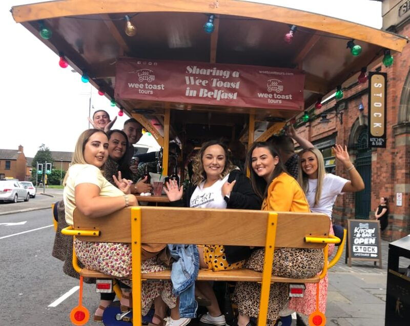 belfast-city-centre-beer-bike-tour