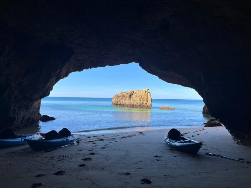 benagil-guided-sunrise-kayak-tour