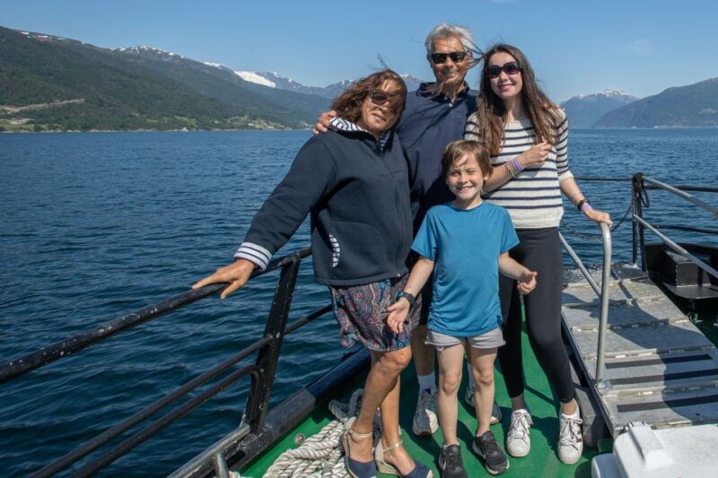 bergen-guided-fjord-cidery-tour-to-balestrand