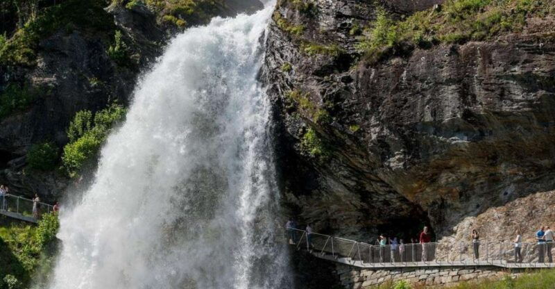bergen-hardangerfjord-voss-gondola-3-great-waterfalls