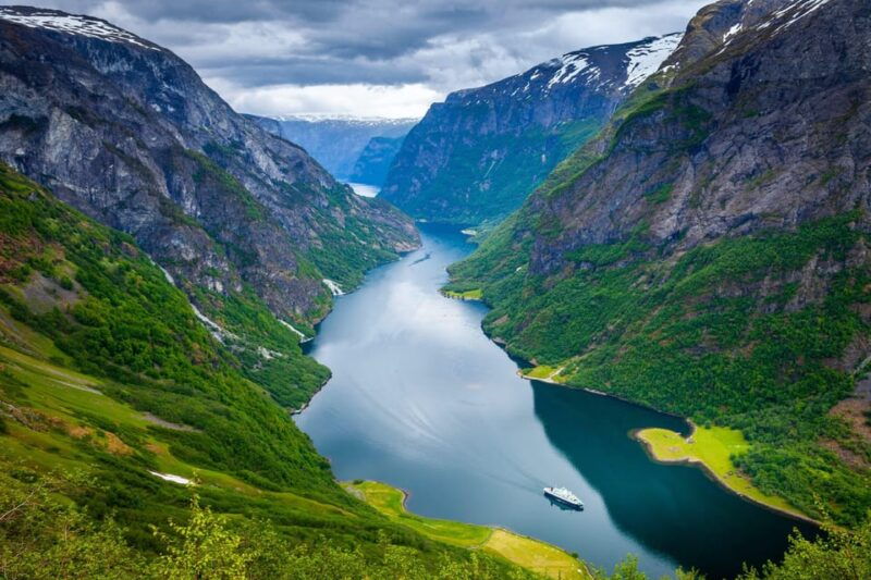 bergen-viking-village-naeroyfjorden-cruise-and-flam-railway