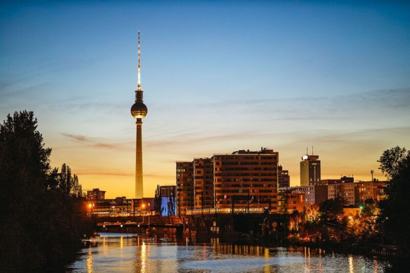 berlin-evening-city-sightseeing-cruise