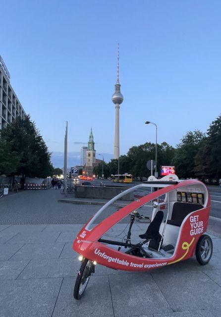 berlin-private-sightseeing-tour-with-guide-in-an-e-rickshaw