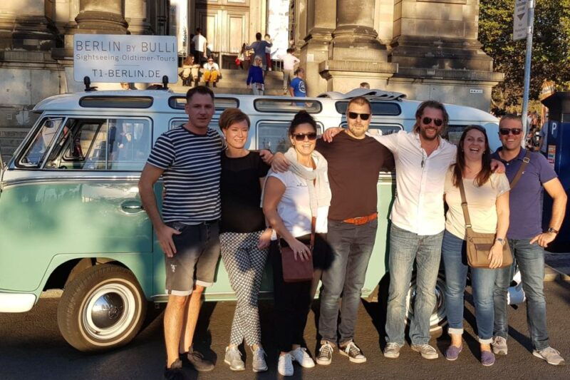 berlin-sightseeing-tour-in-classic-volkswagen-t1-samba-bus