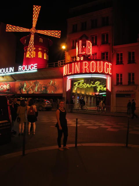 bespoke-vip-paris-city-tours-private-luxury-vehicles