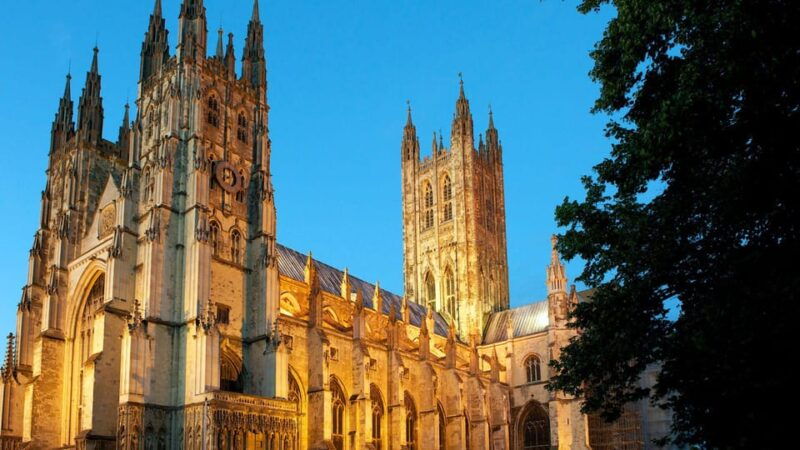 best-of-canterbury-private-walking-tour-with-a-local