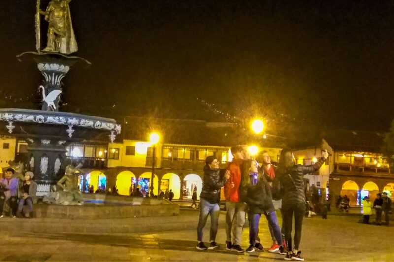 best-of-cusco-night-tour-pisco-sour-lessons-and-dinner