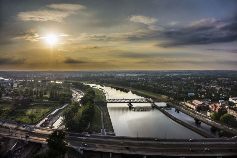 bike-tour-of-wroclaw-old-town-top-attractions-and-nature