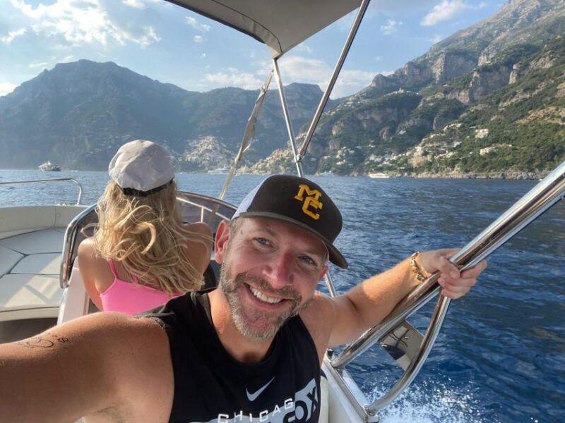 boat-rental-discover-beaches-caves-and-hidden-coves-3