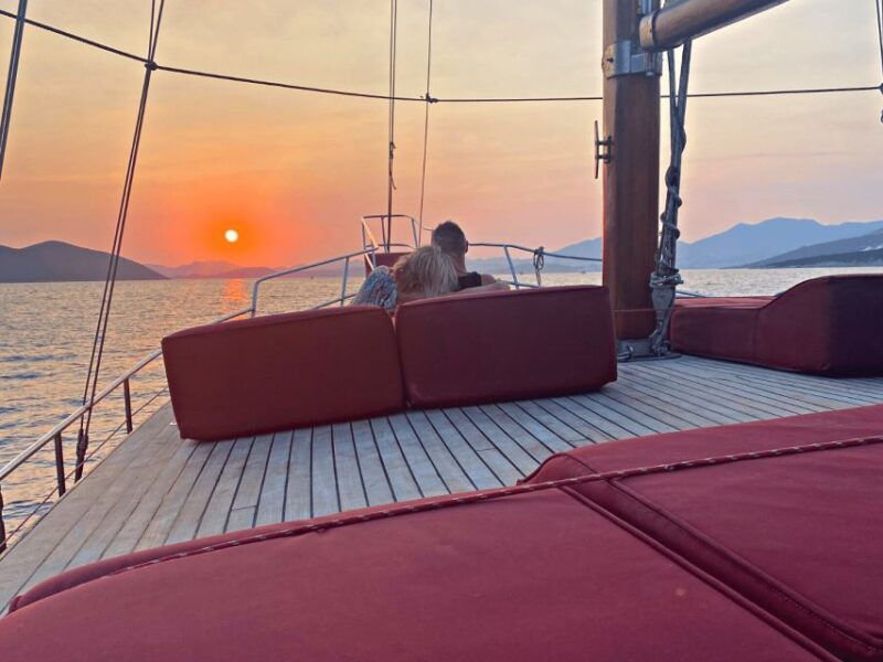 bodrum-private-boat-tour-bodrum-private-sunset-boat-tour