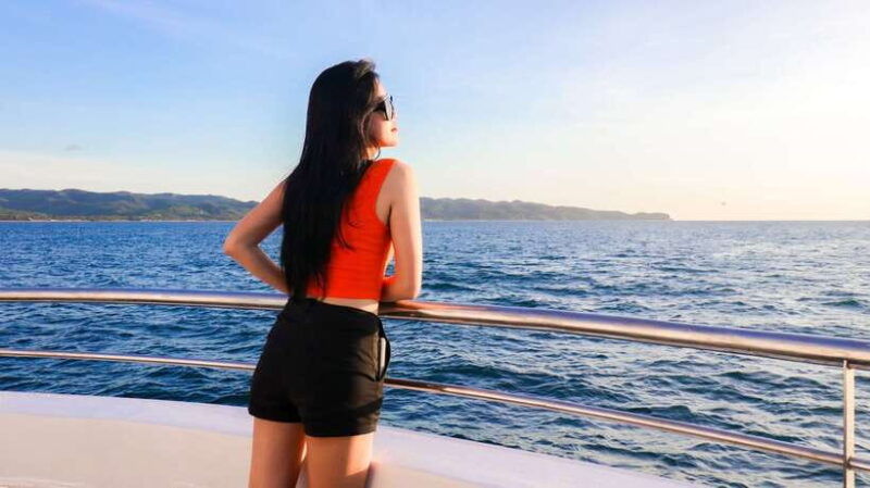 boracay-scenic-sunset-cruise-with-live-music