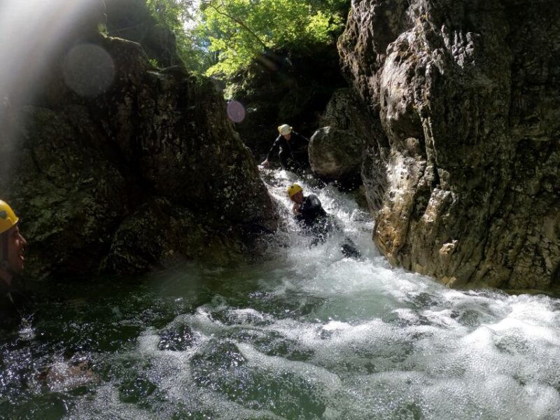 bovec-beginners-canyoning-guided-experience-in-fratarica
