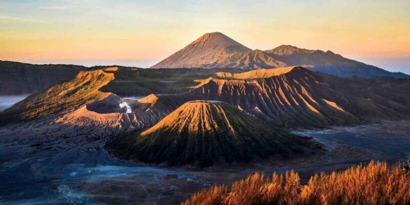 bromo-sunrise-and-waterfall-option-from-surabaya