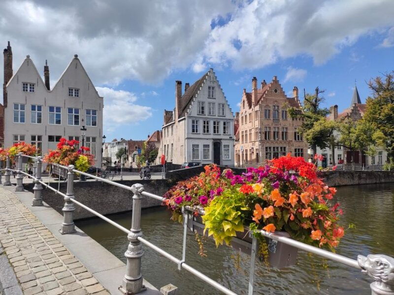 bruges-by-bike-with-family-and-friends