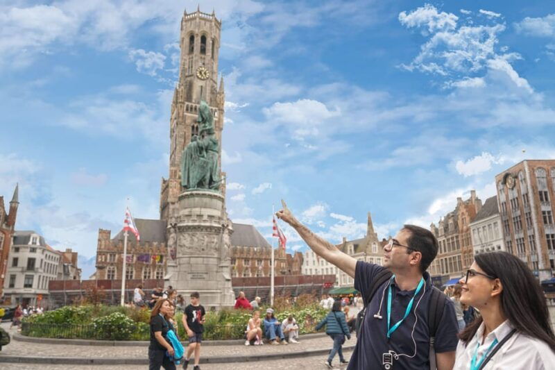 bruges-uncovered-walking-tour-canal-boat-experience