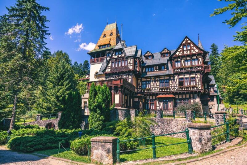 bucharest-peles-castle-bran-castle-brasov-full-day-tour