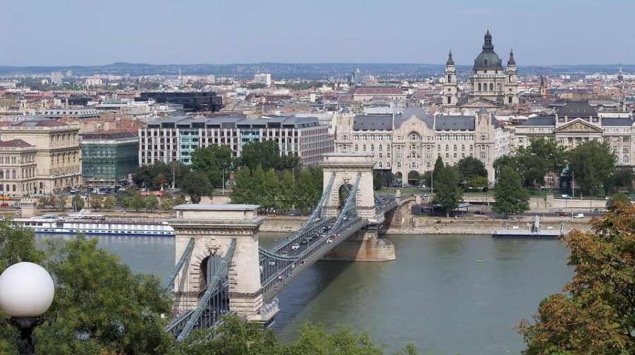 budapest-eger-private-day-trip-with-wine-tasting-with-local