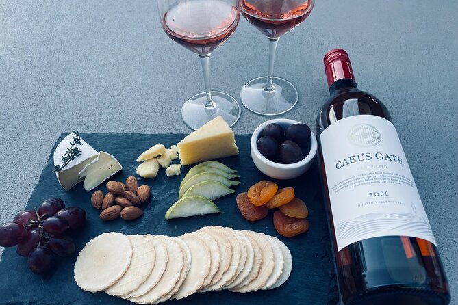 Caels Gate Wine and Cheese Tasting in Broke - Key Points