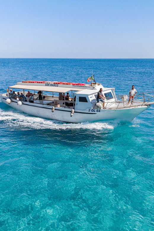 cala-gonone-gulf-of-orosei-boat-tour-with-aperitif