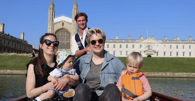 cambridge-shared-chauffeured-punting-tour