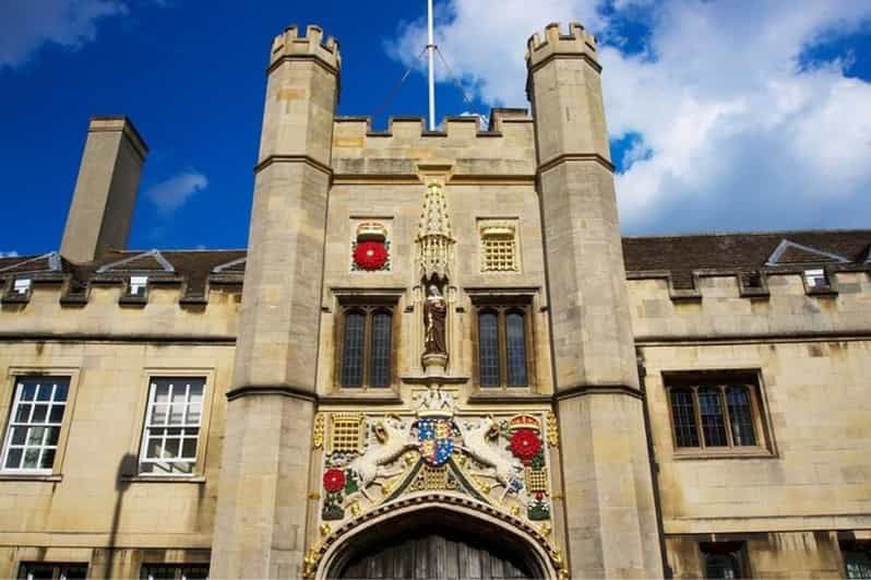 cambridge-sightseeing-walking-tour-with-a-local-guide
