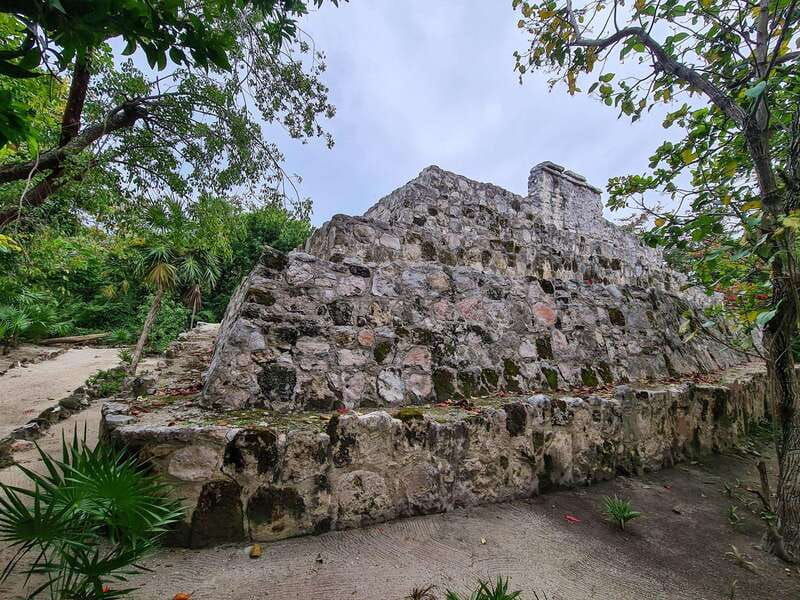 cancun-skip-the-line-mayan-museum-san-miguelito-site