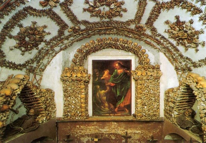 capuchins-crypt-christmas-baroque-concert