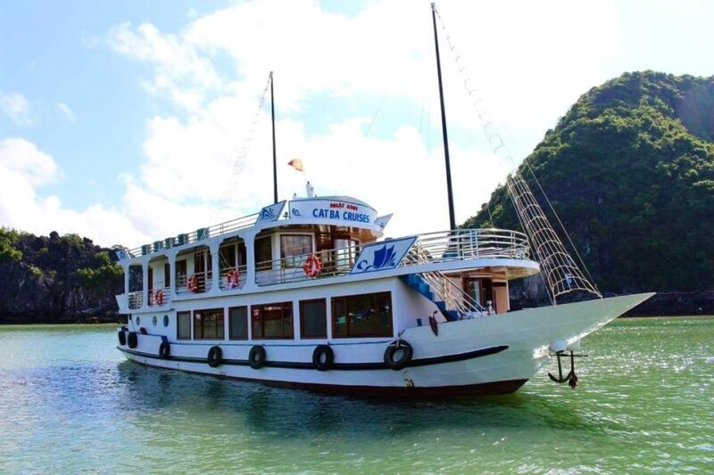 cat-ba-island-halong-lan-ha-bay-cozy-boat-biking-kayak