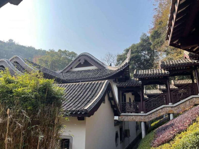 changsha-day-tour-of-yuelu-mountainacademy-and-orange-island