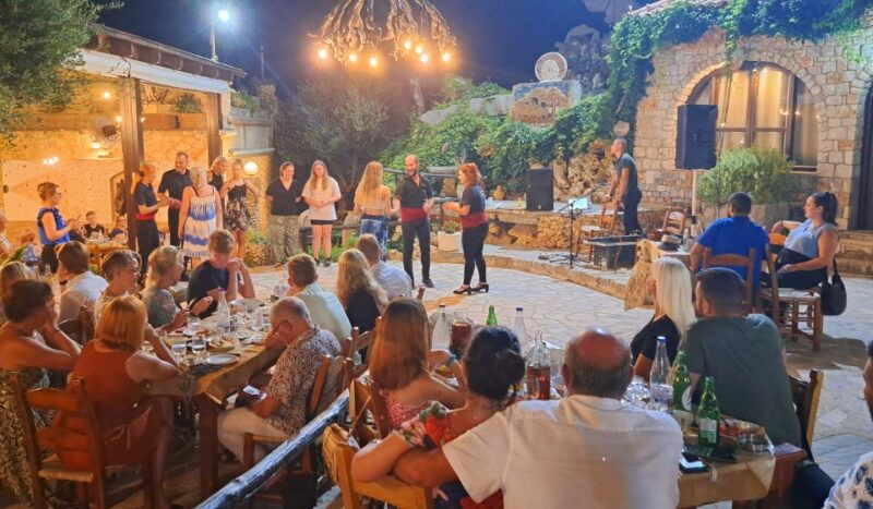 chania-cretan-folklore-dance-show-with-dinner-and-pickup
