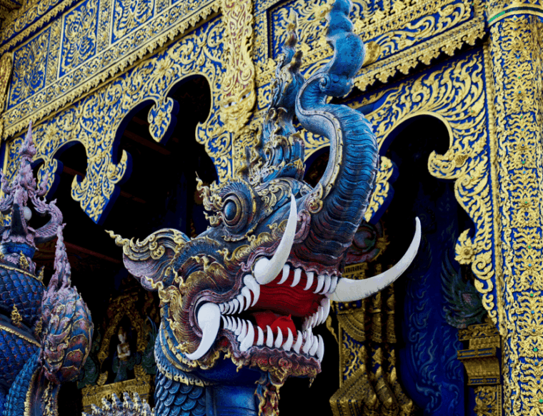 chiang-mai-day-trip-to-chiang-rai-temples-golden-triangle