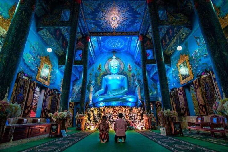 chiang-mai-white-temple-golden-triangle-boat-tour