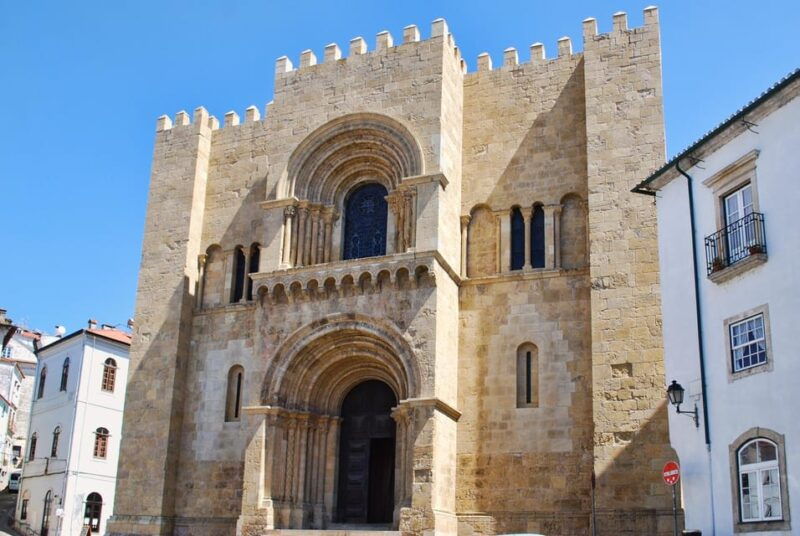 coimbra-private-guided-walk-historic-campus-local-cuisine