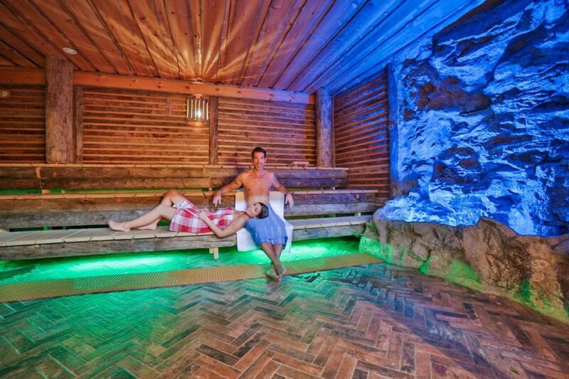 cologne-1-day-ticket-for-the-aqualand-adventure-pool-including-sauna-world