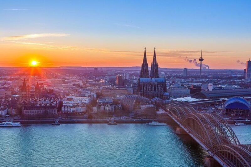 cologne-custom-private-walking-tour-with-a-local-guide