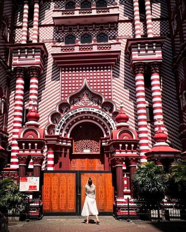 colombo-2-day-city-tour-with-3-star-hotel-stay-breakfast