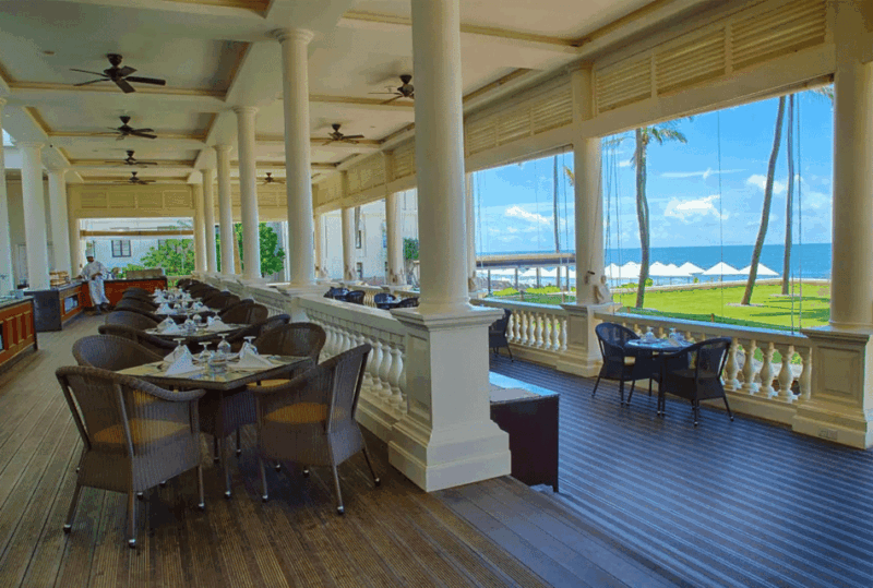 colombo-grand-afternoon-tea-at-the-galle-face-hotelbubbly