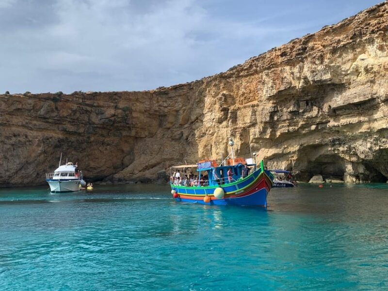 comino-private-charter-to-crystal-blue-lagoon-caves