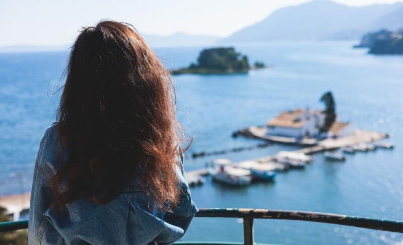 corfu-bus-trip-to-pontikonisi-mon-repos-achilleion-swim