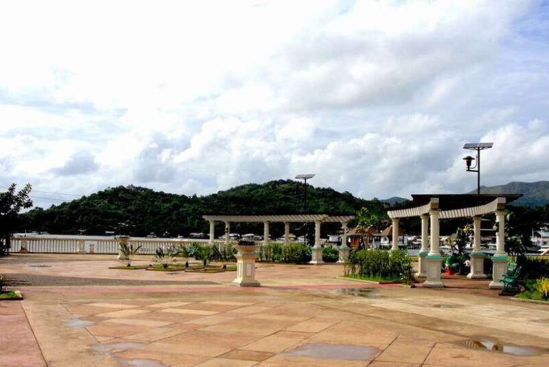 coron-town-tour-with-maquinit-hot-spring